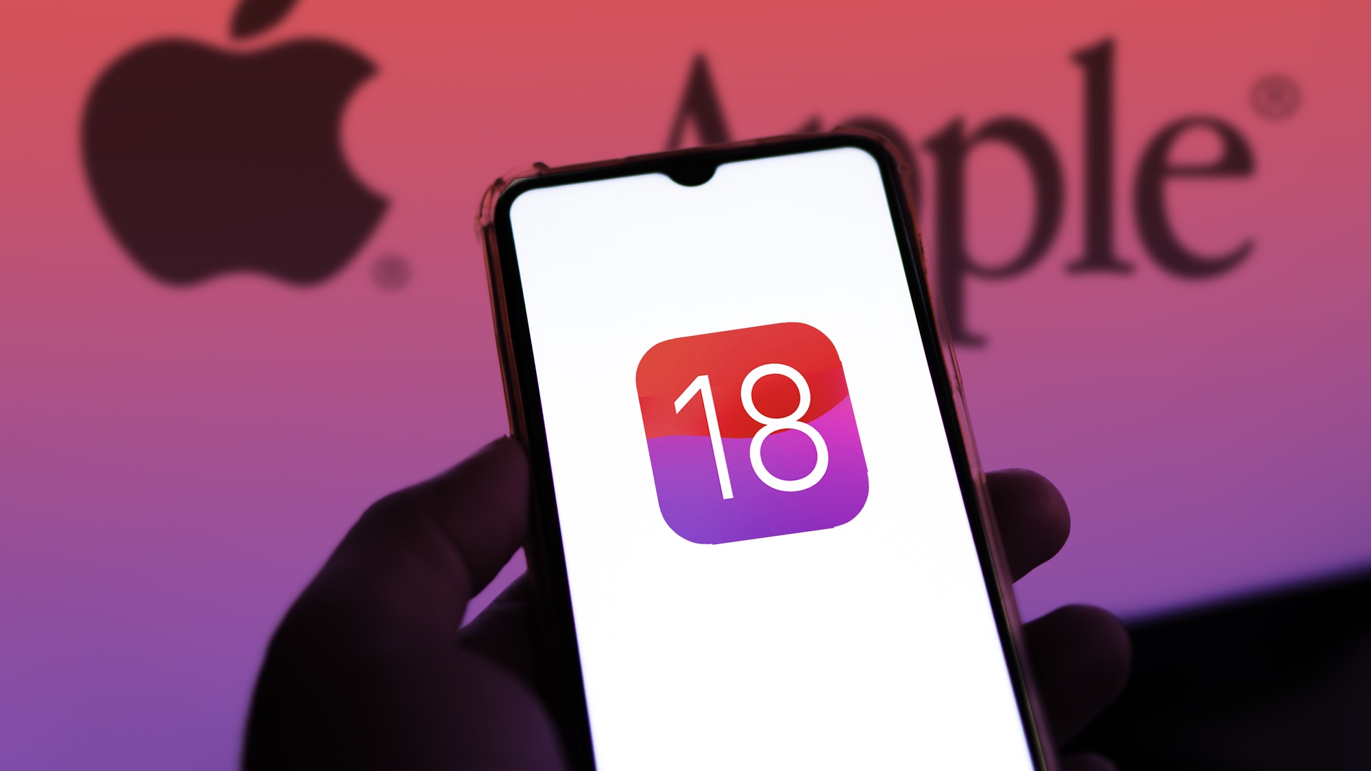 Nové upozornění iOS 18 nás nutí pochybovat, zda je nabíjení iPhonu 5W tak dobrý nápad, jak jsme si mysleli.