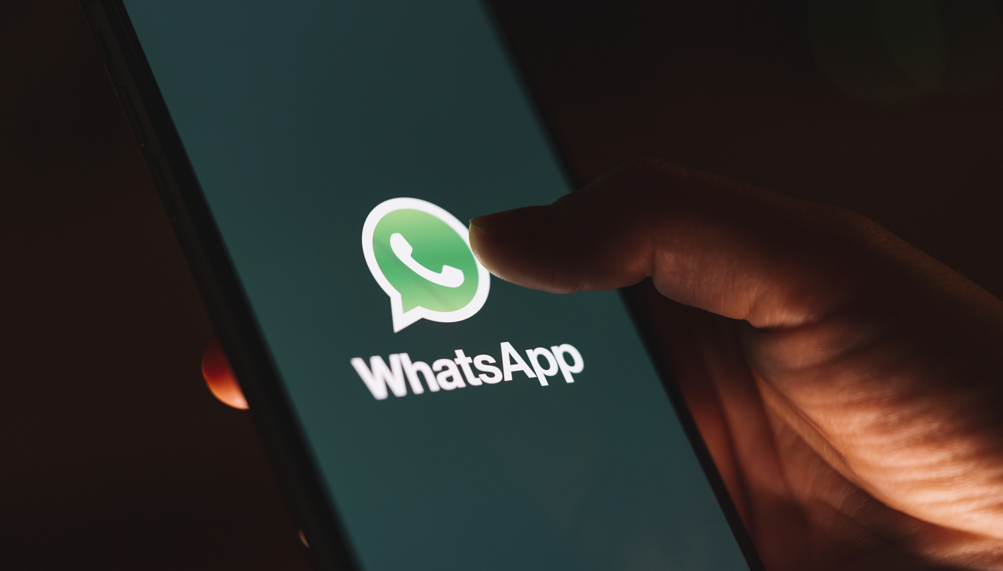 Co je Meta AI aplikace WhatsApp na iPhonu: k čemu slouží a jak ji používat?