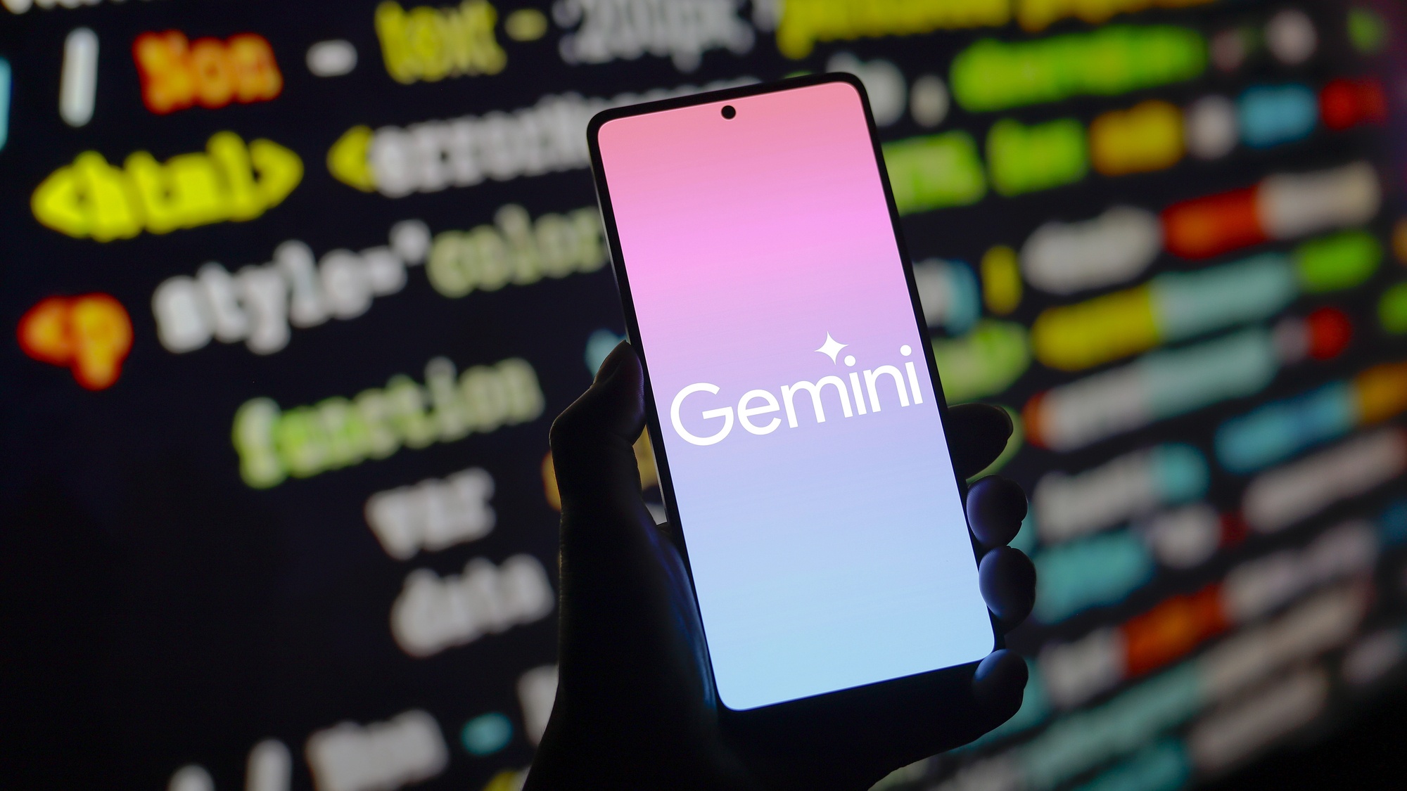 Gemini 1.5 Flash: k dispozici je rychlejší verze modelu umělé inteligence společnosti Google