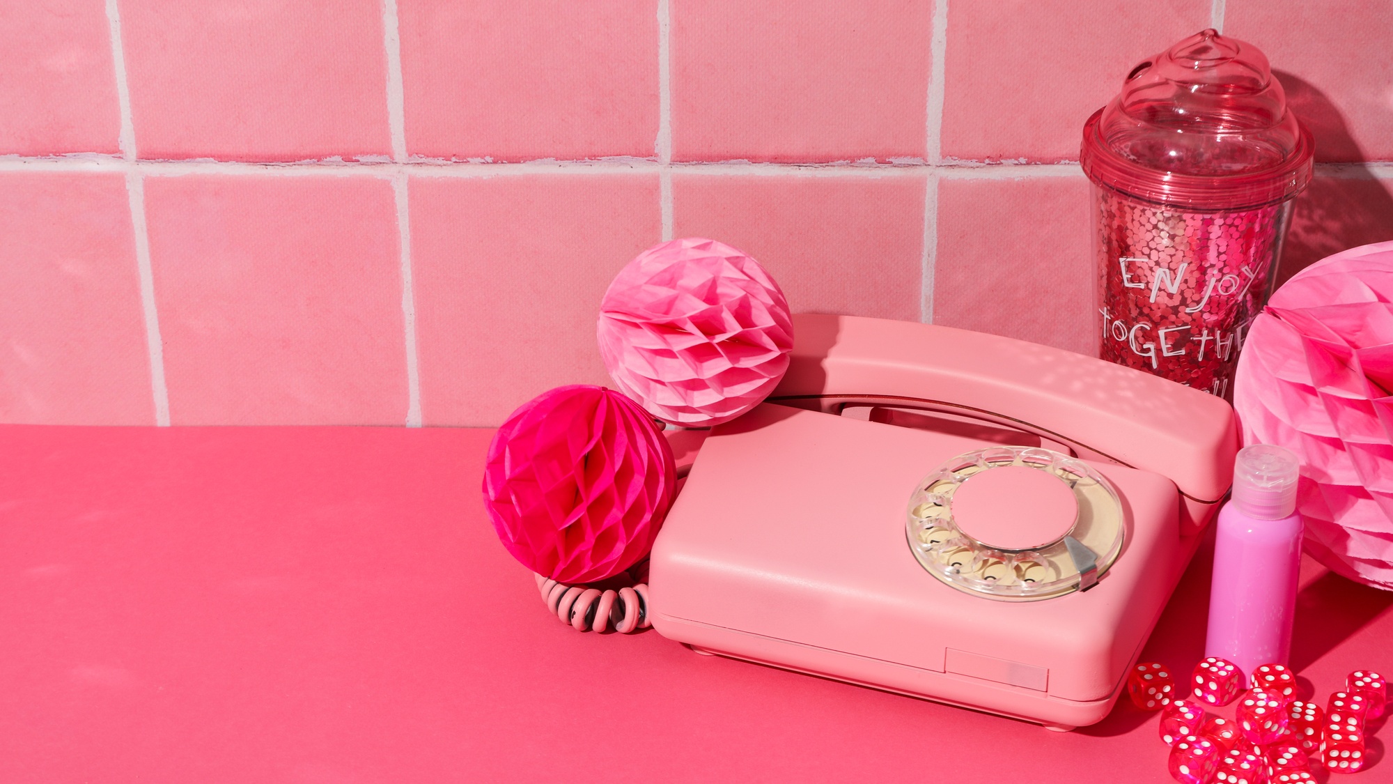 Společnost HMD představuje „Barbie Phone“ s 1,77palcovým displejem za 129 eur