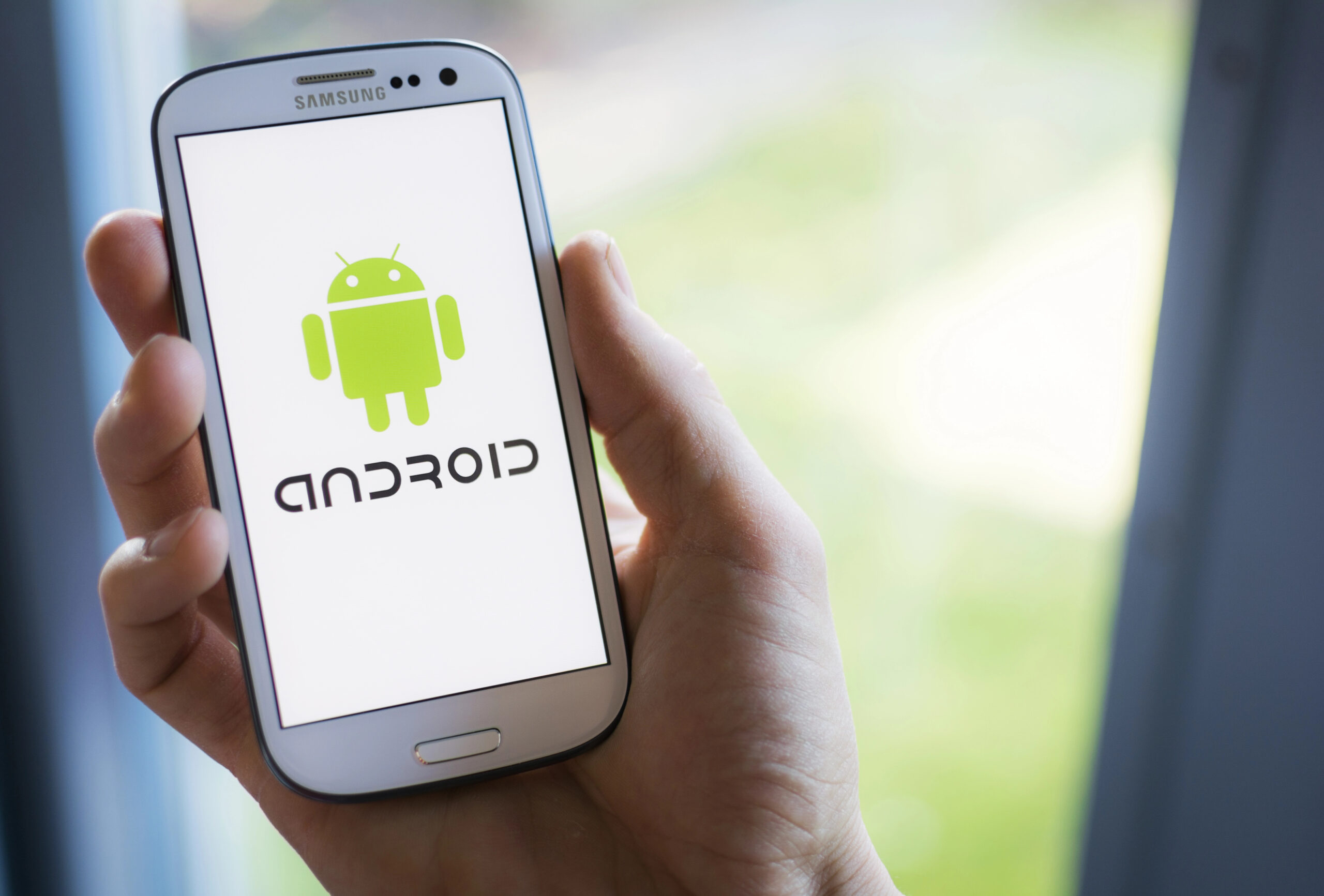 Název dezertu Android 16 již známe