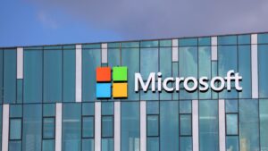 Microsoft nabízí komplexní online kurz AI pro začátečníky. A je zdarma