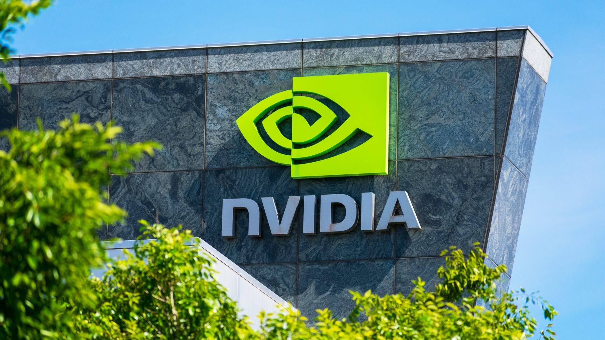 NVIDIA GeForce NOW se zlepšuje a zavádí denní vstupy