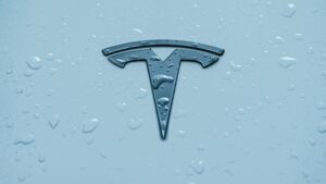 Významný milník dosažen: Čínská vláda schválila prodej vozu Tesla Model Y