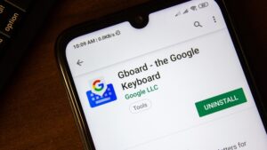 Gboard má nové tlačítko, které vás dostane z problémů. Zde je návod, jak ho aktivovat