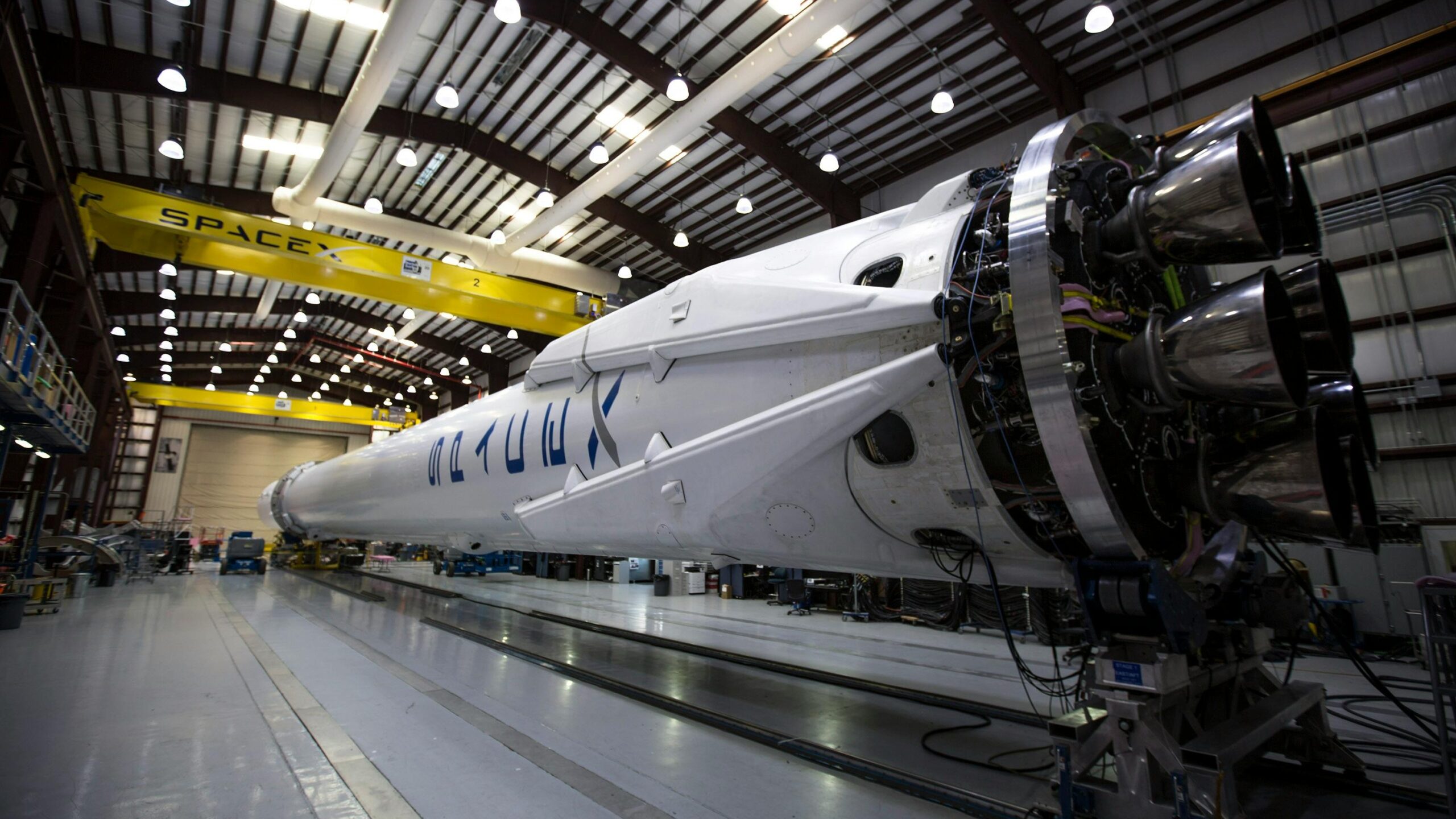 SpaceX odkládá let 7 na středu a dokončuje klíčovou generální zkoušku